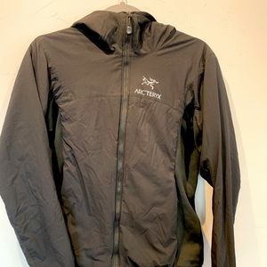 Arc’teryx Atom LT insulated jacket - w’s medium